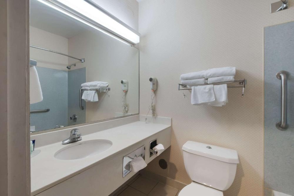 Quality Inn Grand Suites Bellingham Imagen 42
